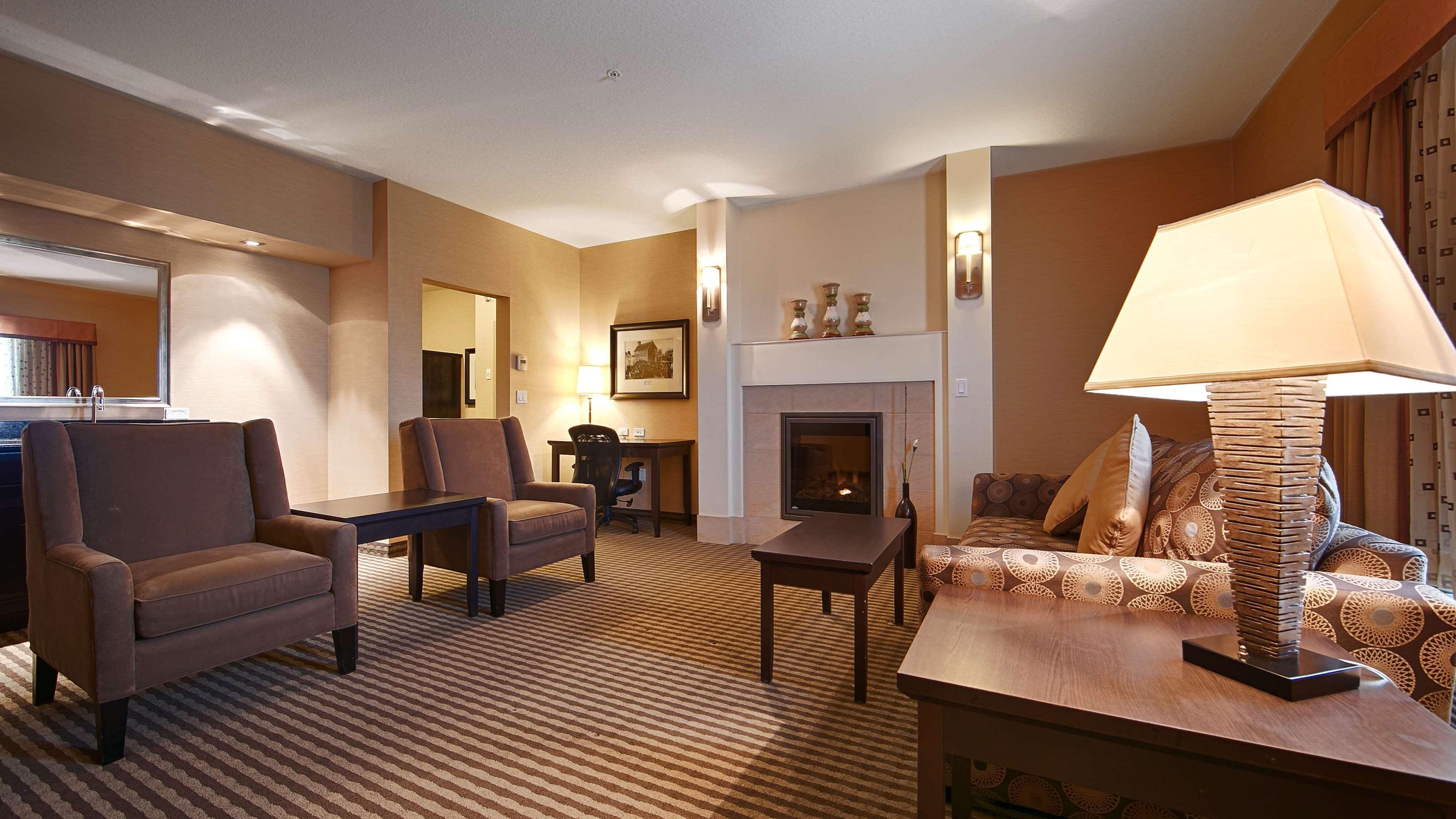 Best Western Sunrise Inn & Suites Stony Plain Exteriör bild
