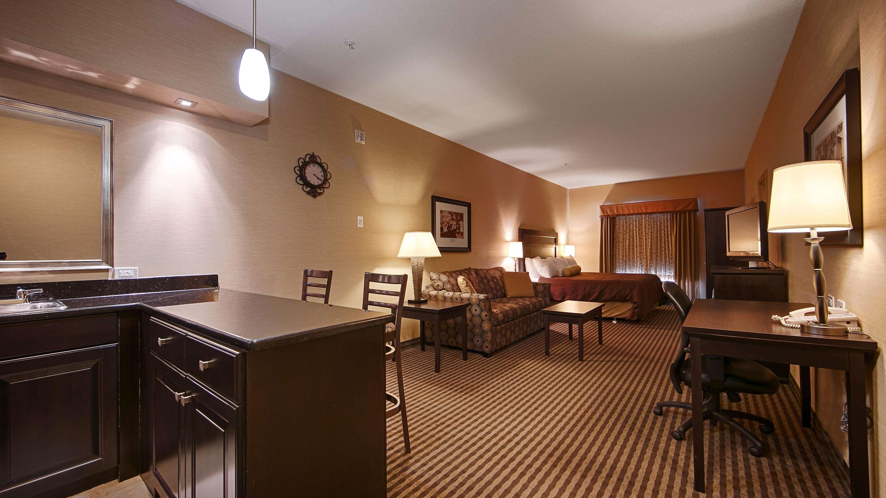 Best Western Sunrise Inn & Suites Stony Plain Exteriör bild