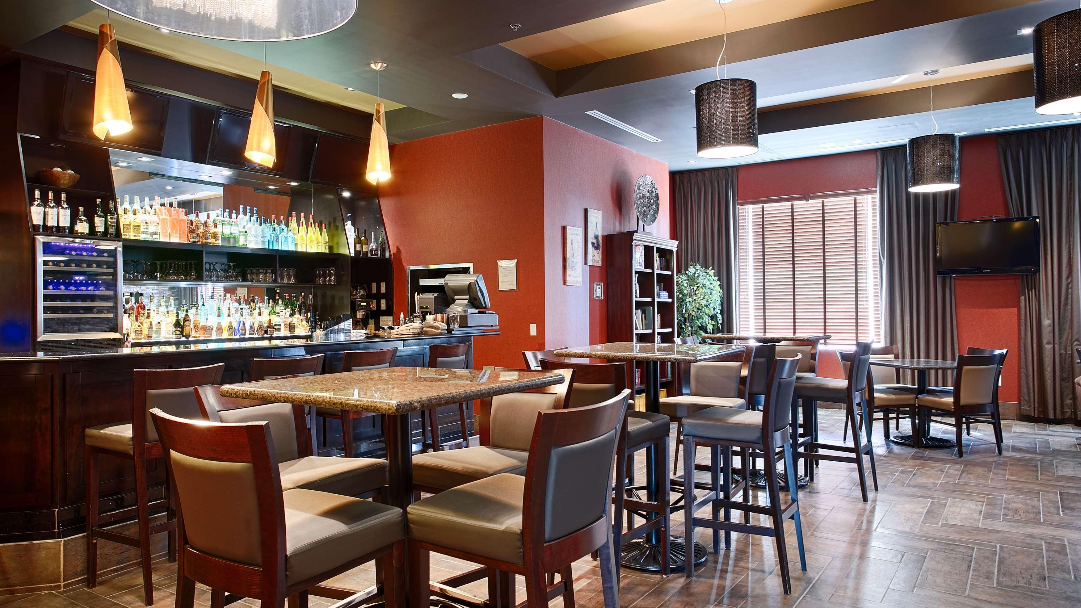 Best Western Sunrise Inn & Suites Stony Plain Exteriör bild