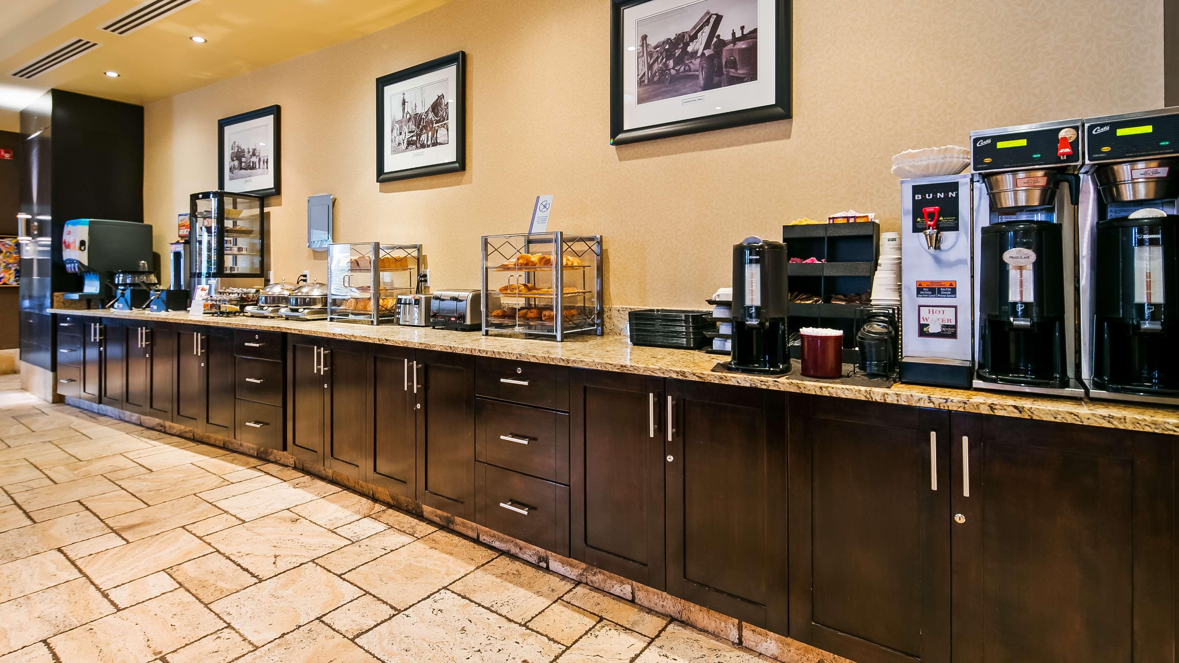 Best Western Sunrise Inn & Suites Stony Plain Exteriör bild