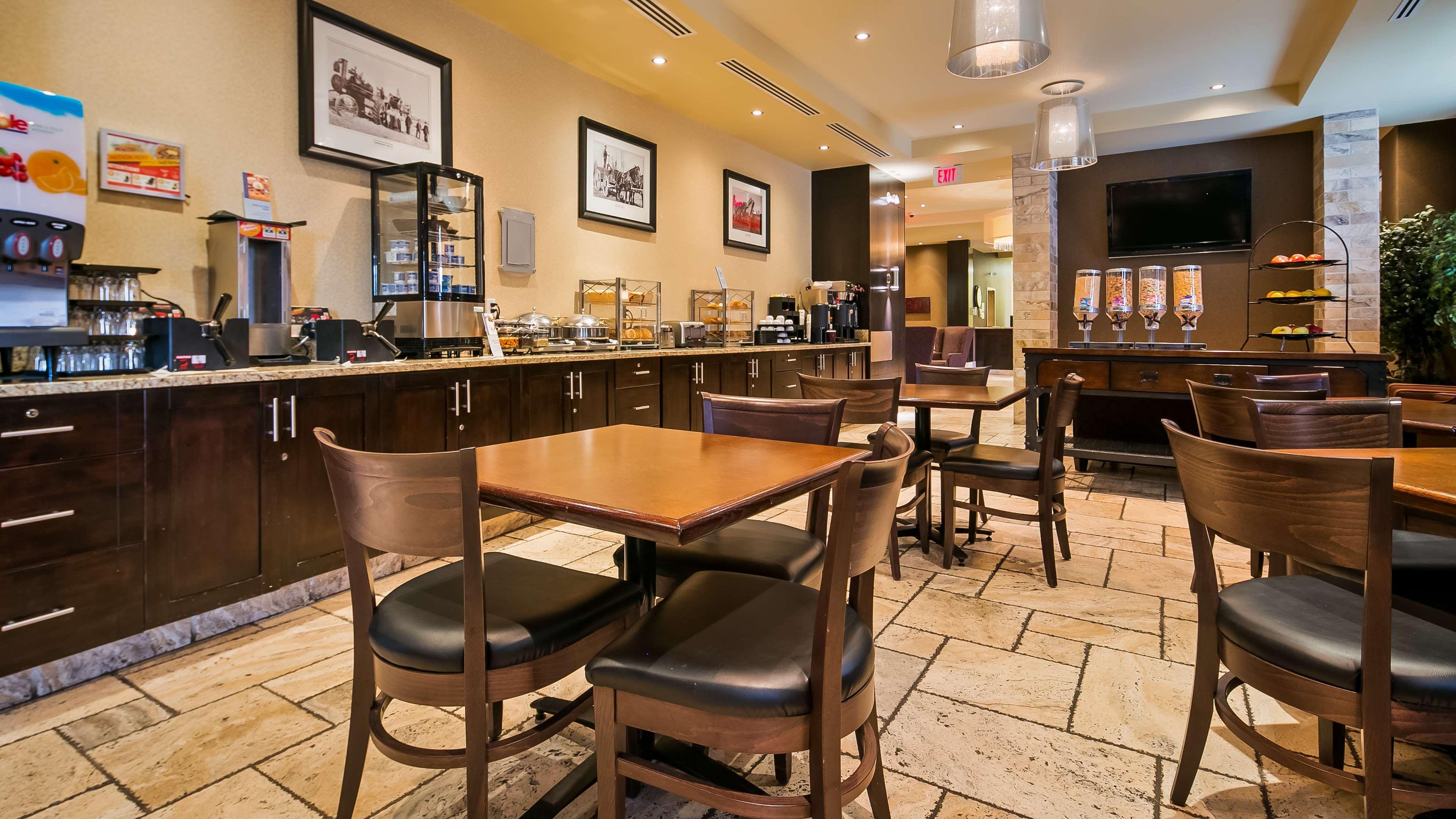 Best Western Sunrise Inn & Suites Stony Plain Exteriör bild