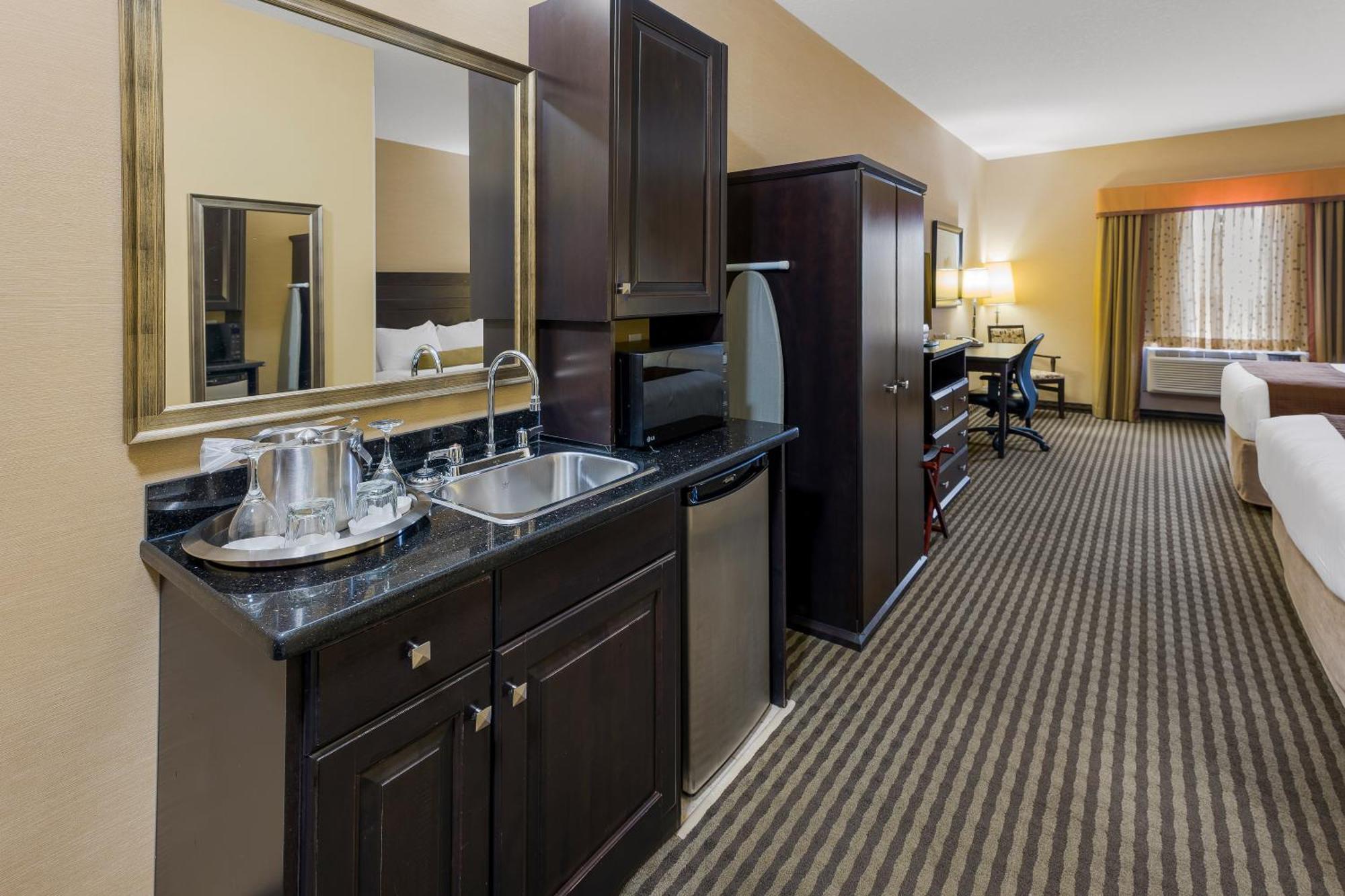 Best Western Sunrise Inn & Suites Stony Plain Exteriör bild