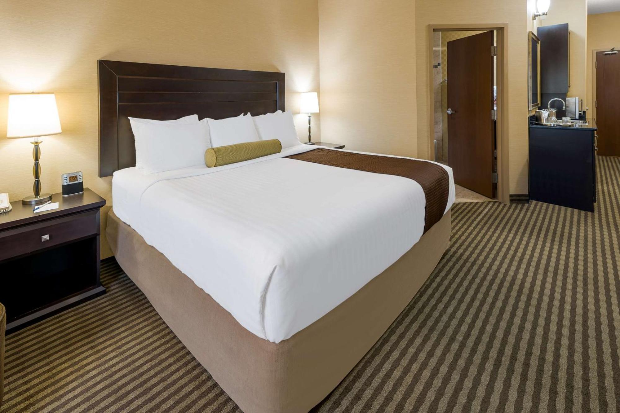 Best Western Sunrise Inn & Suites Stony Plain Exteriör bild